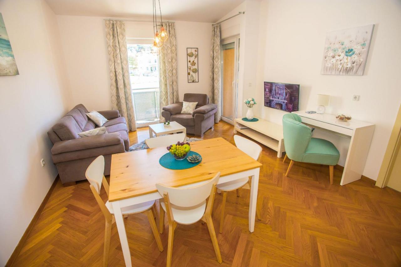 Apartment Dora Near Sea And Center With Private Garage Poreč Exteriér fotografie